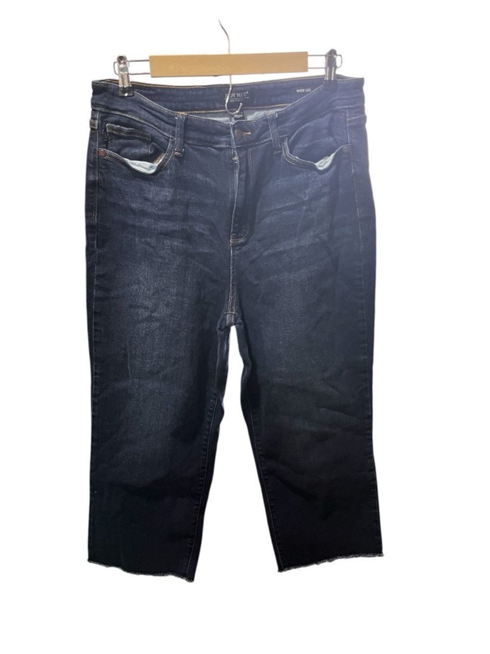 Judy Blue Dark Wash Wide Leg Cropped Jeans 15/32